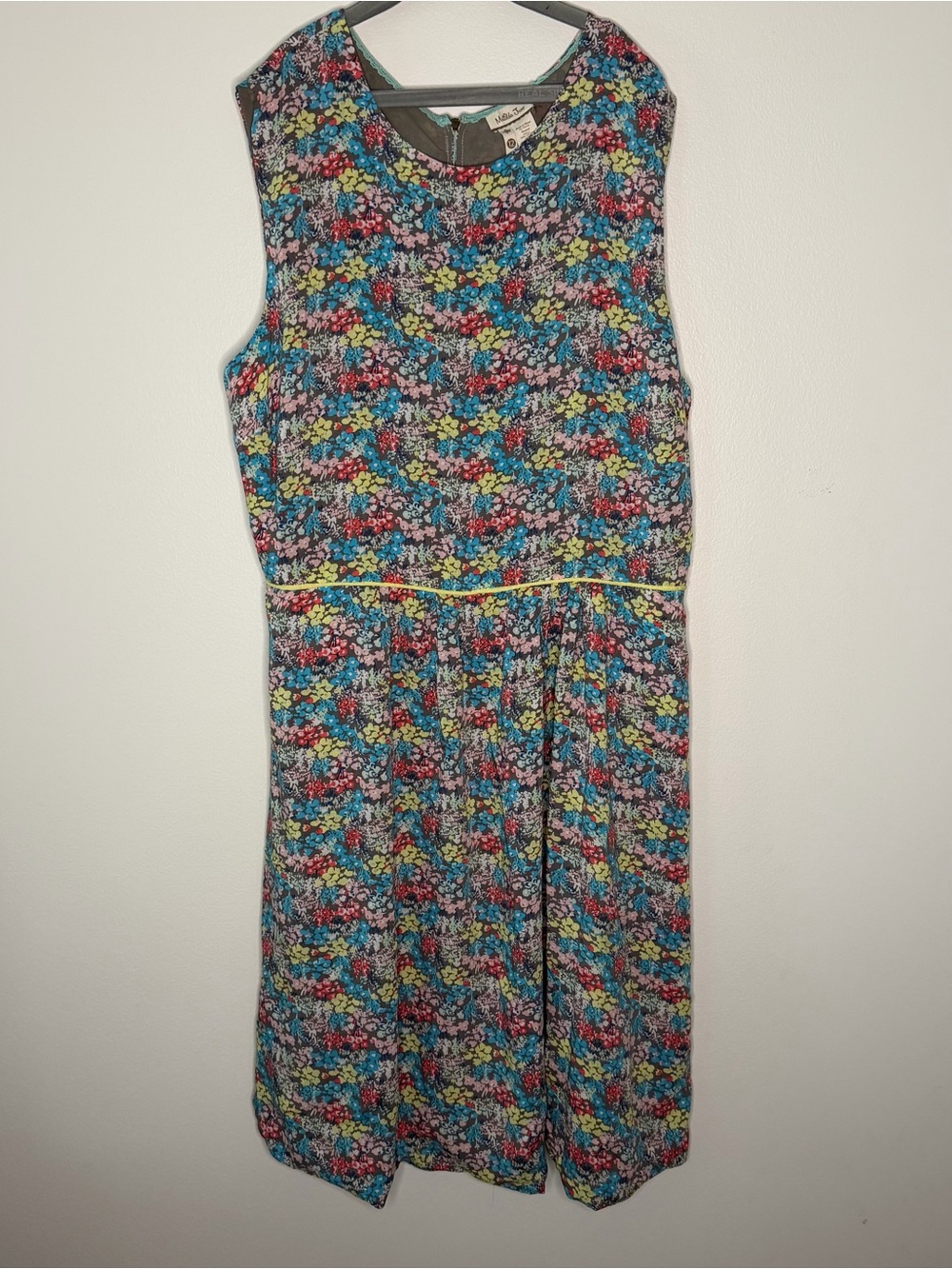 Matilda Jane women Floral Sleeveless Dress with yellow Trim, size 12